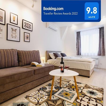 Apartment Hana Lux Belgrade Luaran gambar