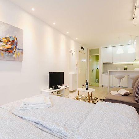 Apartment Hana Lux Belgrade Luaran gambar