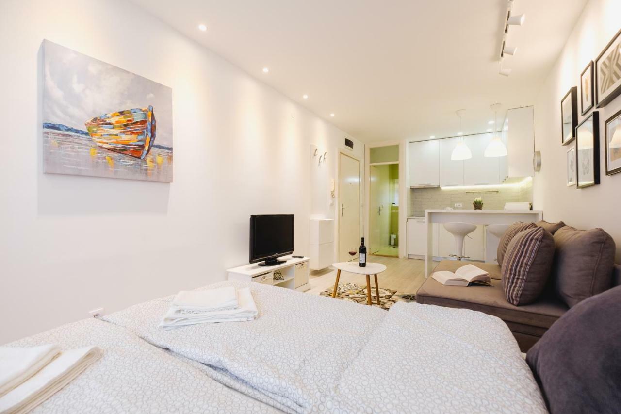 Apartment Hana Lux Belgrade Luaran gambar