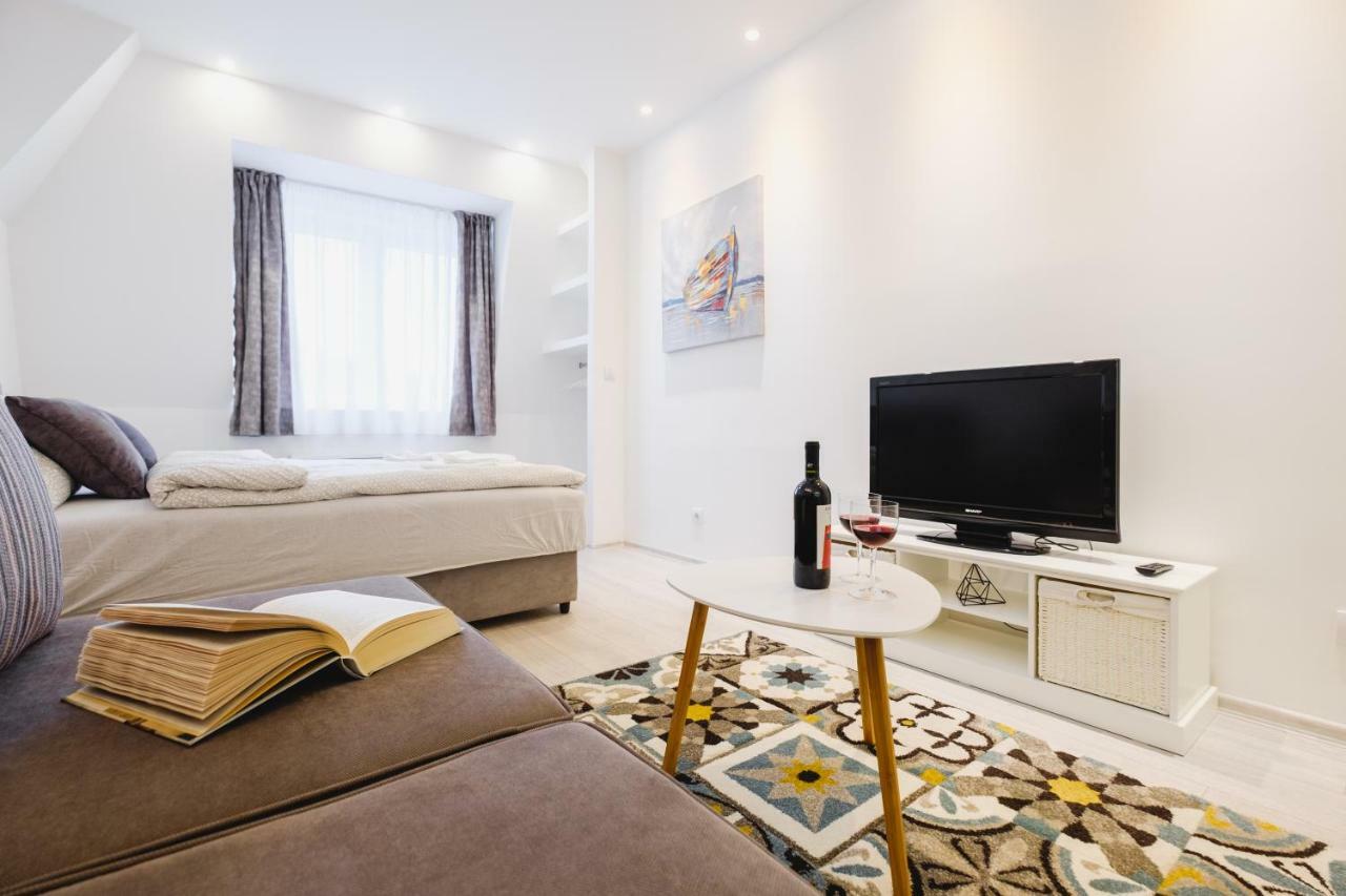 Apartment Hana Lux Belgrade Luaran gambar