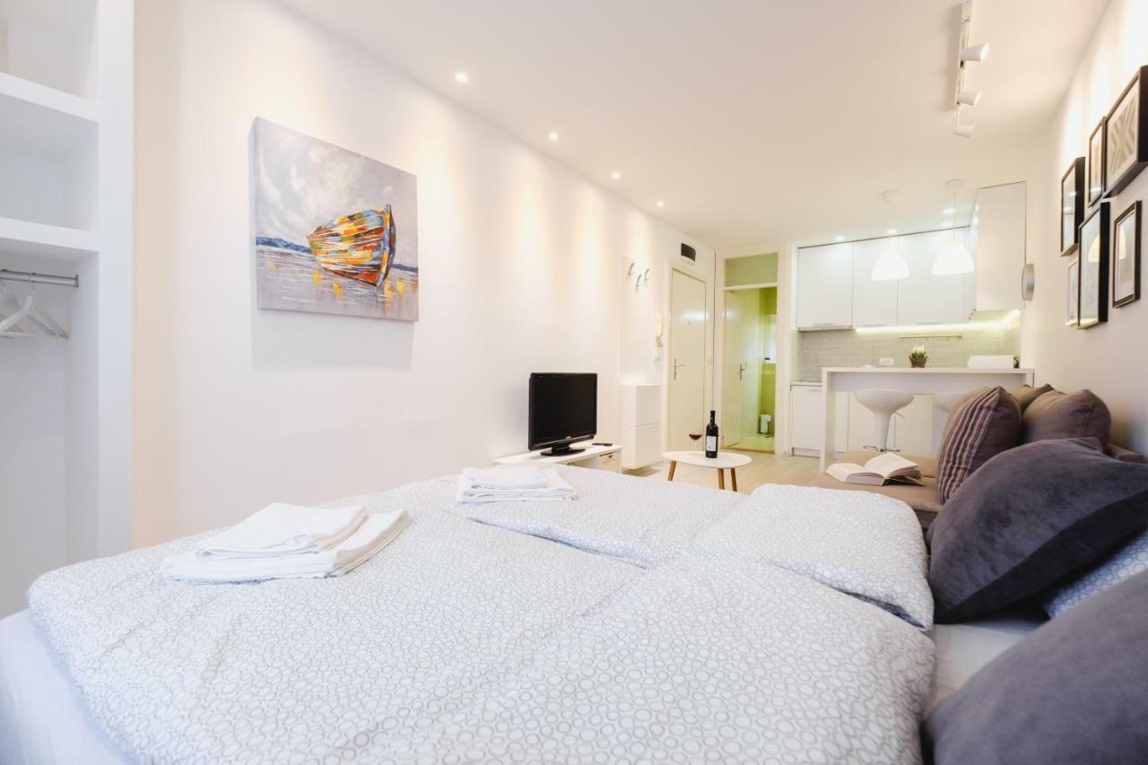 Apartment Hana Lux Belgrade Luaran gambar