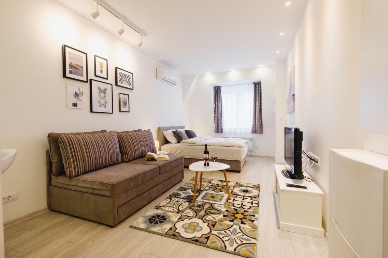 Apartment Hana Lux Belgrade Luaran gambar